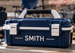 Go Box in navy and white with the name SMITH